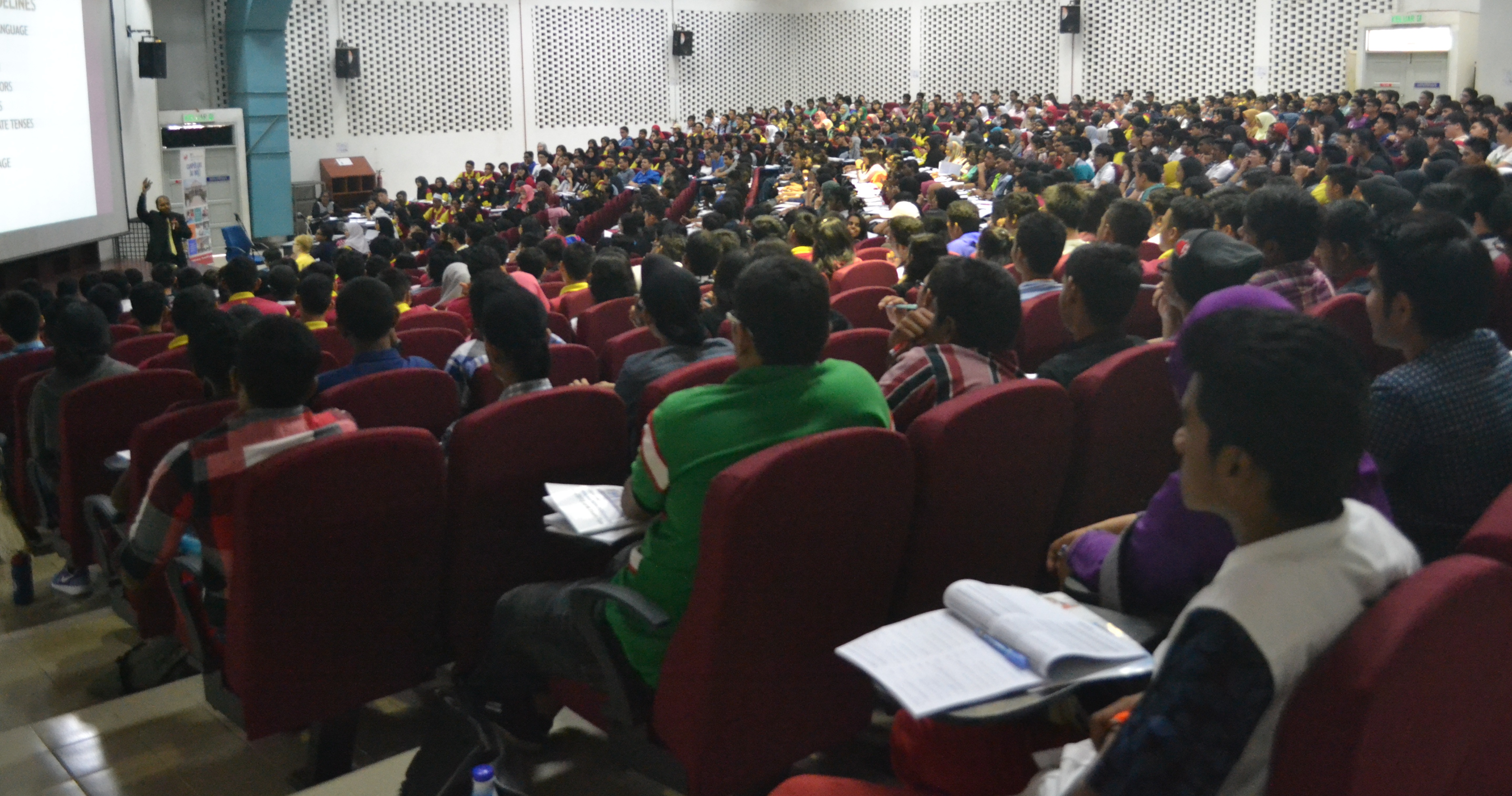 SEMINAR SPM 2015 - FULL HOUSE 3 SEMINAR SPM 2015 - FULL HOUSE 3
